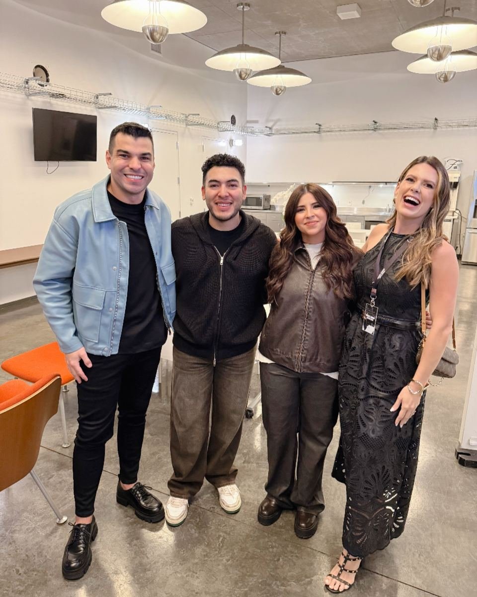 Léo Neves com Jonsal e Jenna